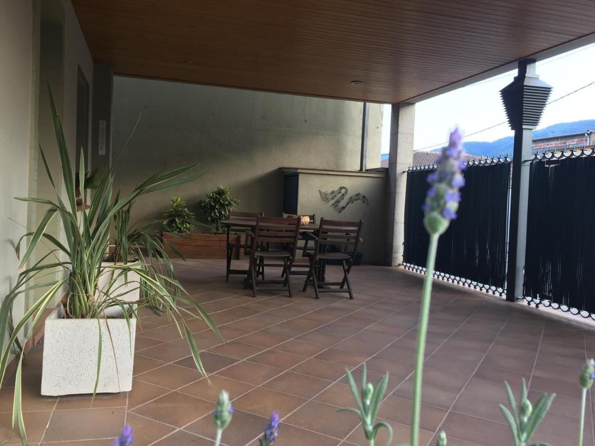 Can Musiquem Amb Piscina 莱斯普拉内斯德奥斯托莱斯 外观 照片